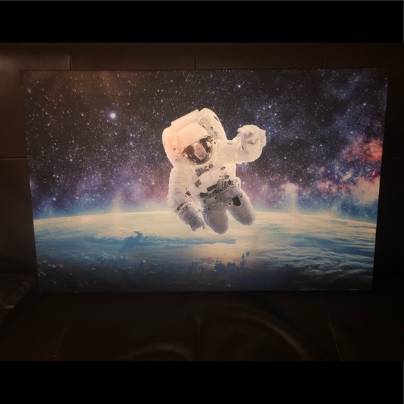 Visual Portraits - Picture 2 of 2